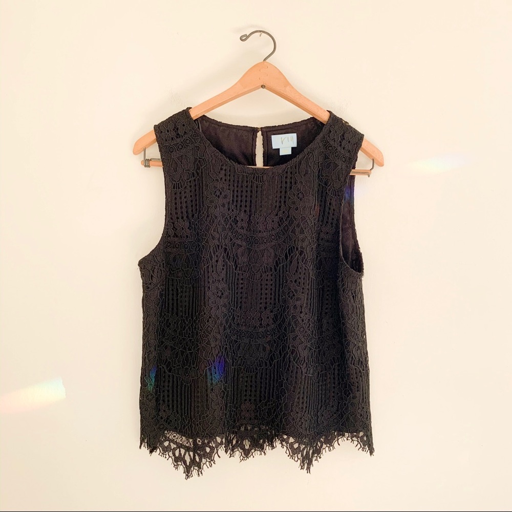 CeCe Nordstrom Black Lace Sleeveless Blouse - Sz L